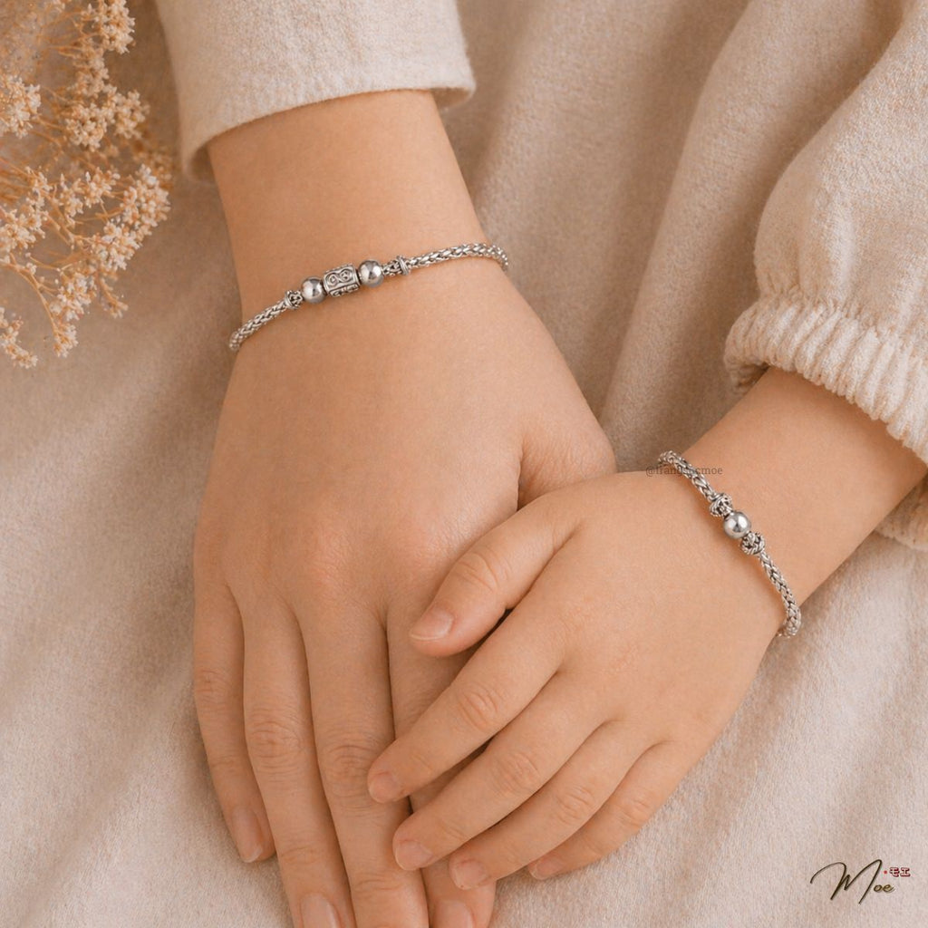 Dragon Scale Chain Bracelet with Lucky Bead Charms – Mom & Baby Set