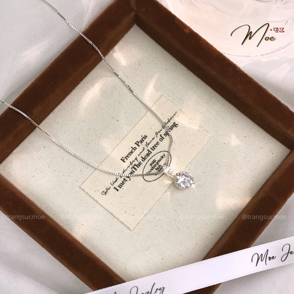 Luxury Crystal Solitaire Necklace – S925 Silver with Premium CZ Crystal