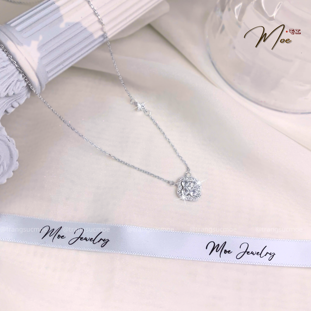 Lucky Four-Leaf Clover Crystal Necklace – S925 Silver with CZ Crystal