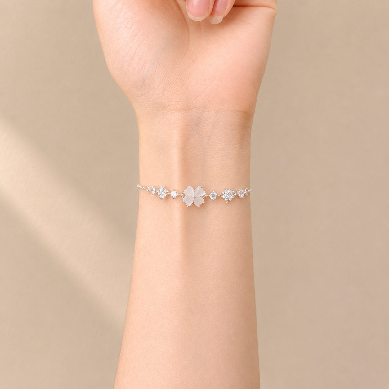Lucky Four-Leaf Clover Quartz Gemstone Bracelet – S925 Silver