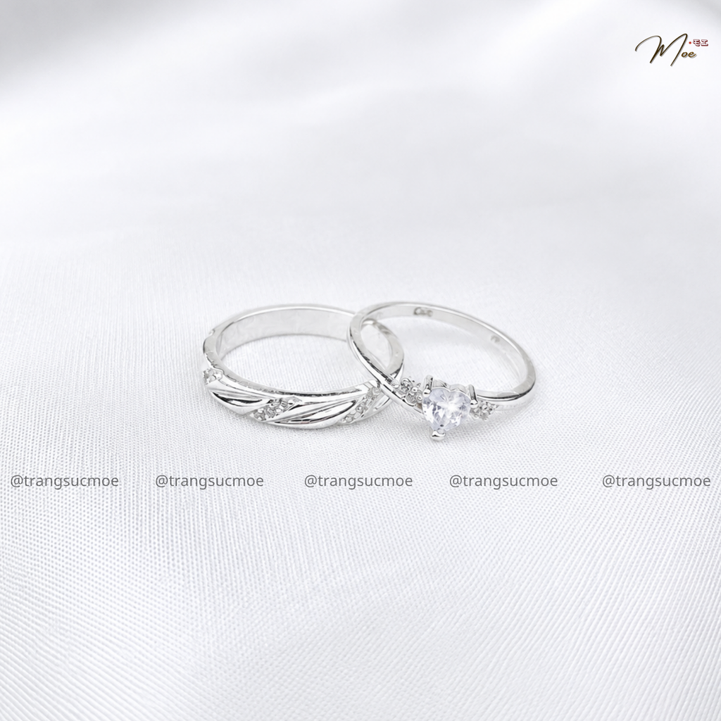 Happy Crystal Heart Couple Ring