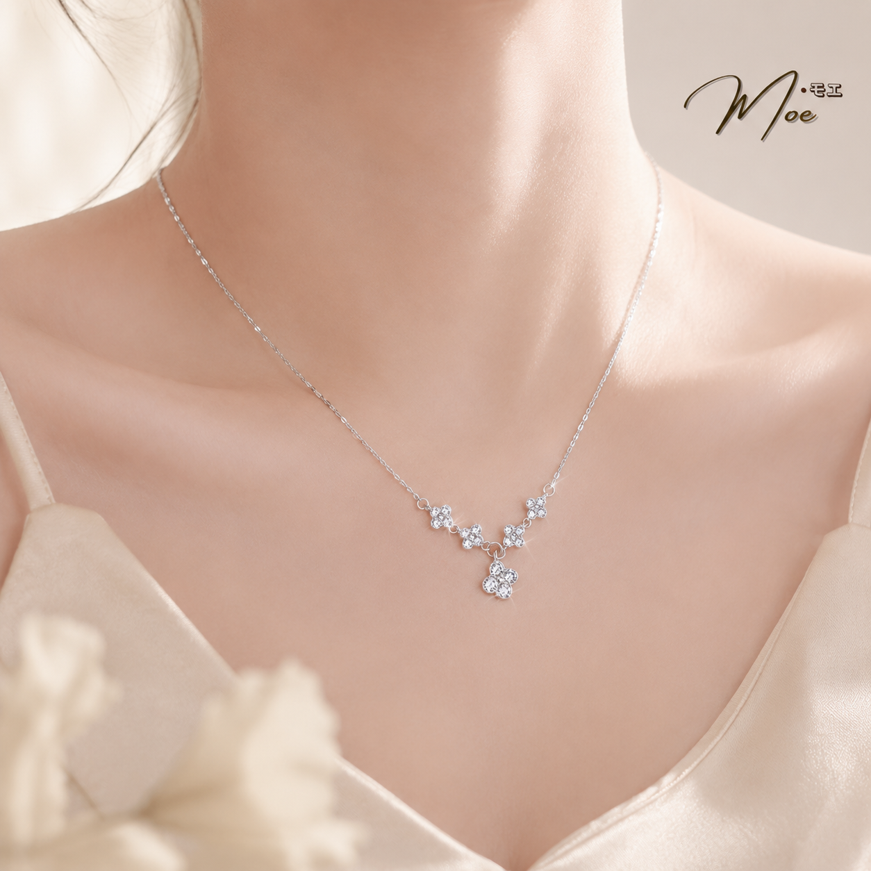 Lucky Five Four-Leaf Clover Crystal Necklace – S925 Silver with CZ Crystal