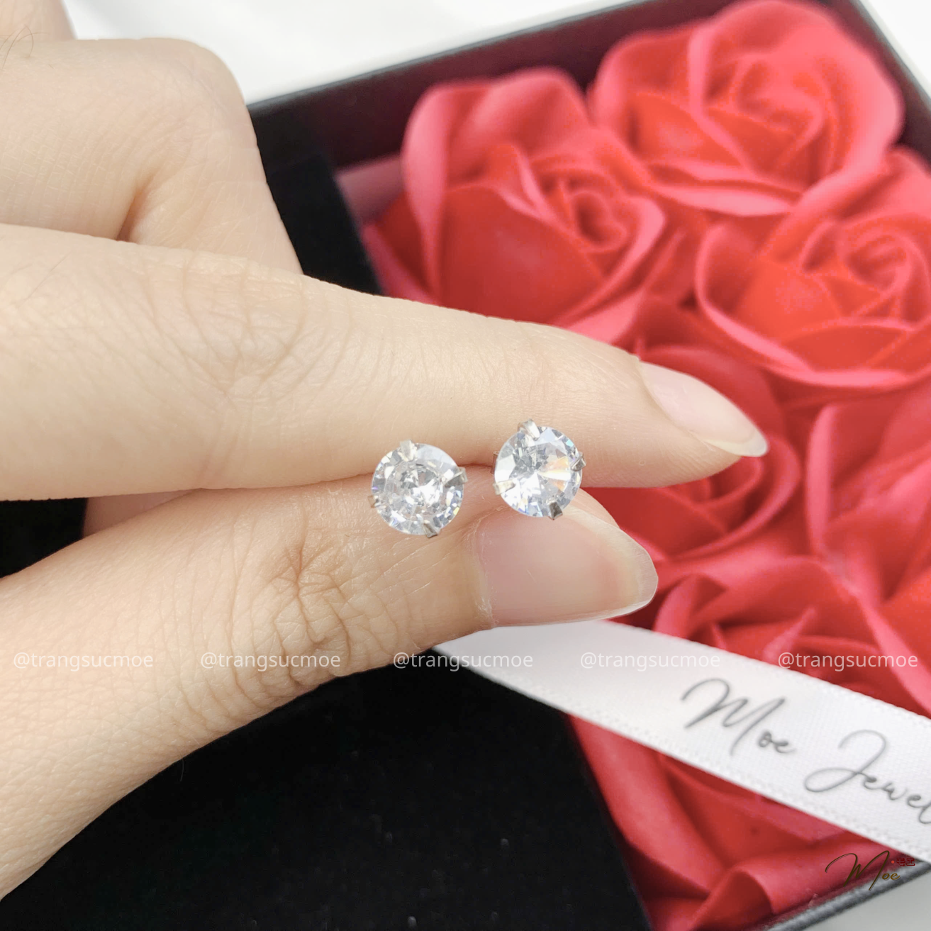 Crystal Stud Earrings – S925 Silver