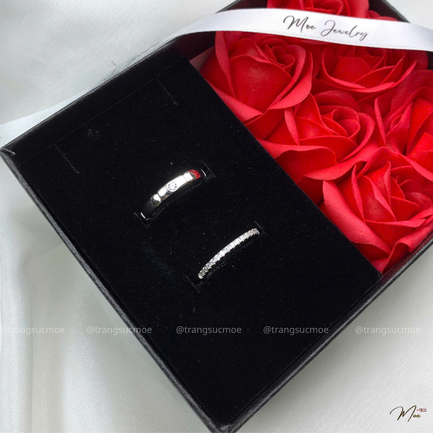 Crystal Band Couple Ring
