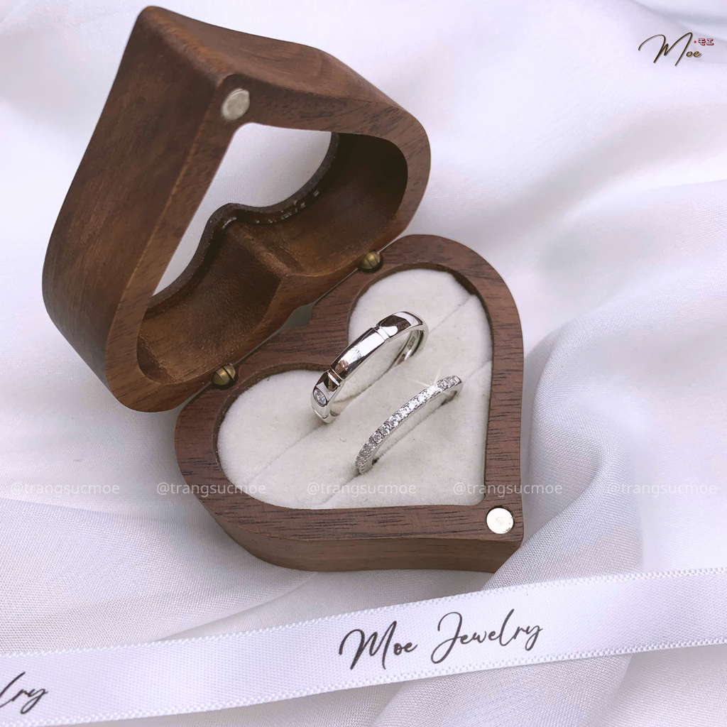 Crystal Band Couple Ring