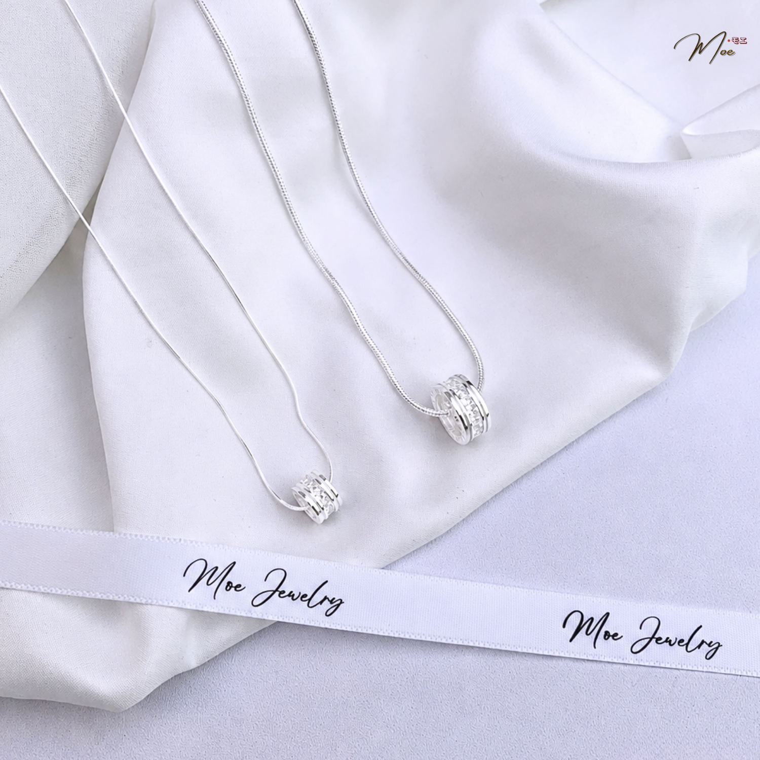 Crystal Cylinder Pendant Couple Necklace