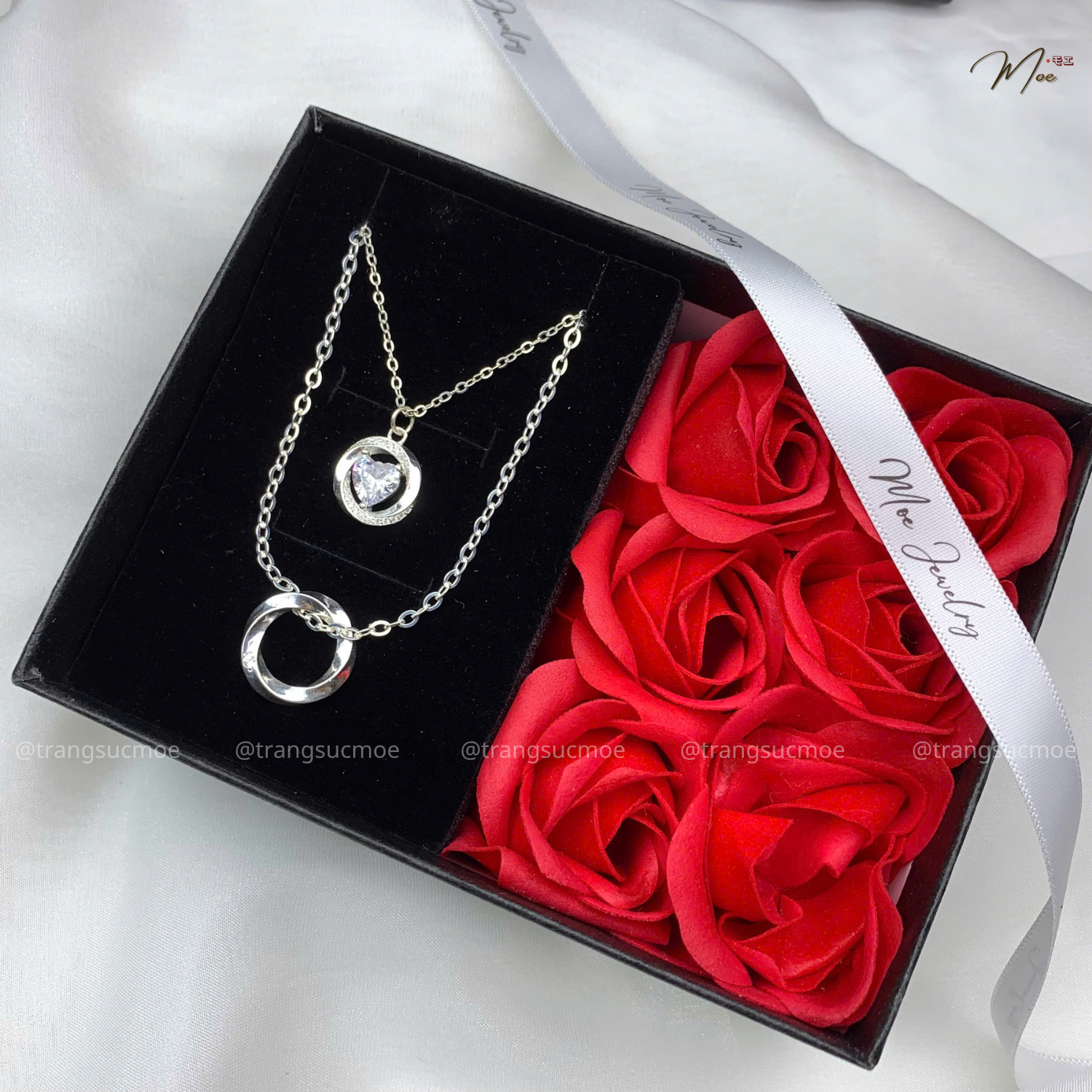 Crystal Heart Couple Necklace