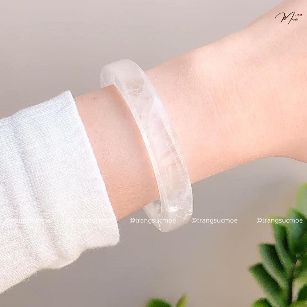 Clear Quartz Gemstone Bracelet