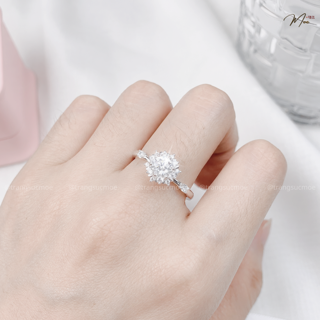 Crystal Snowflake Women's Ring – S925 Silver