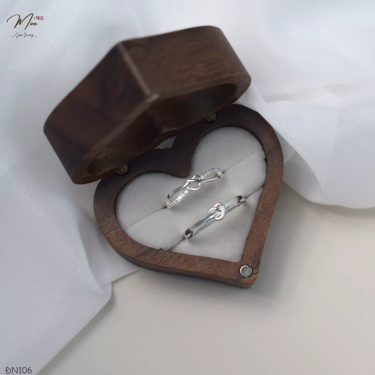 Eternal Knot Heart Couple Ring