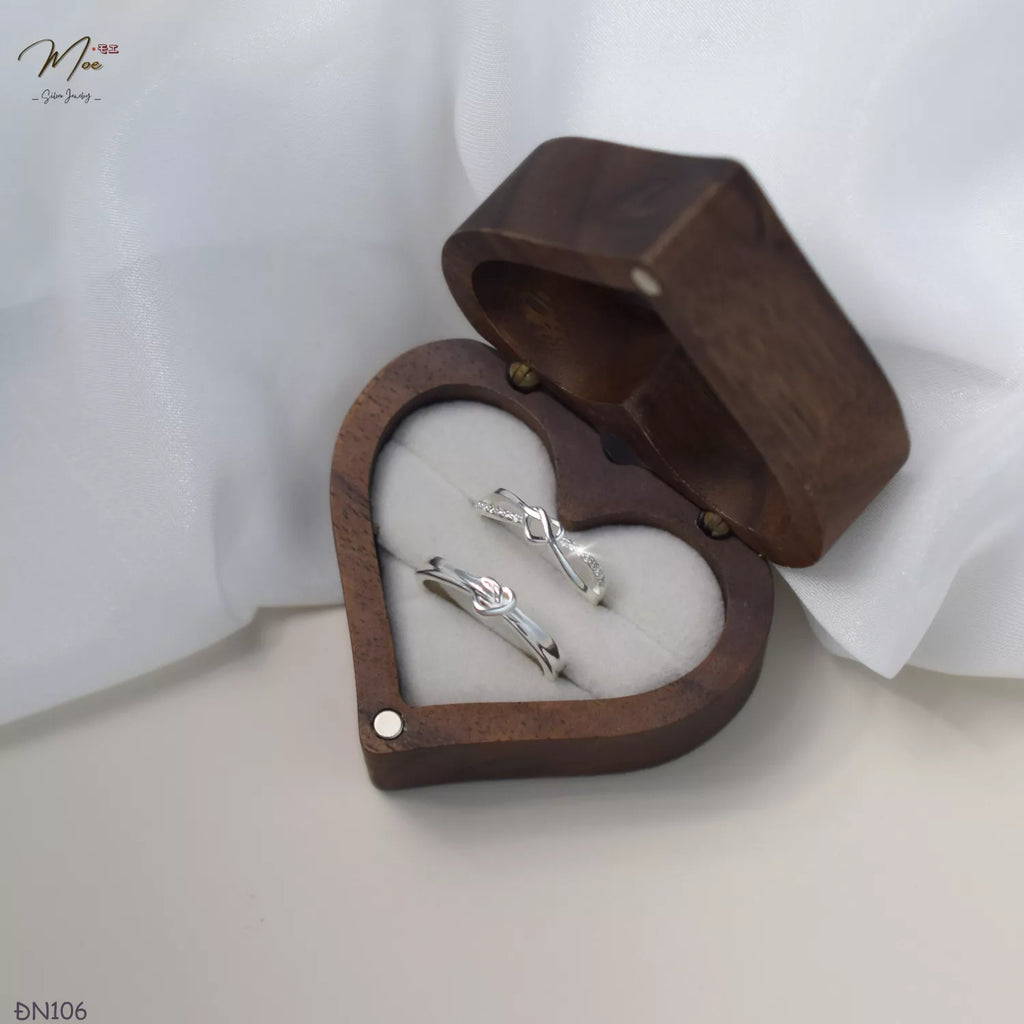 Eternal Knot Heart Couple Ring